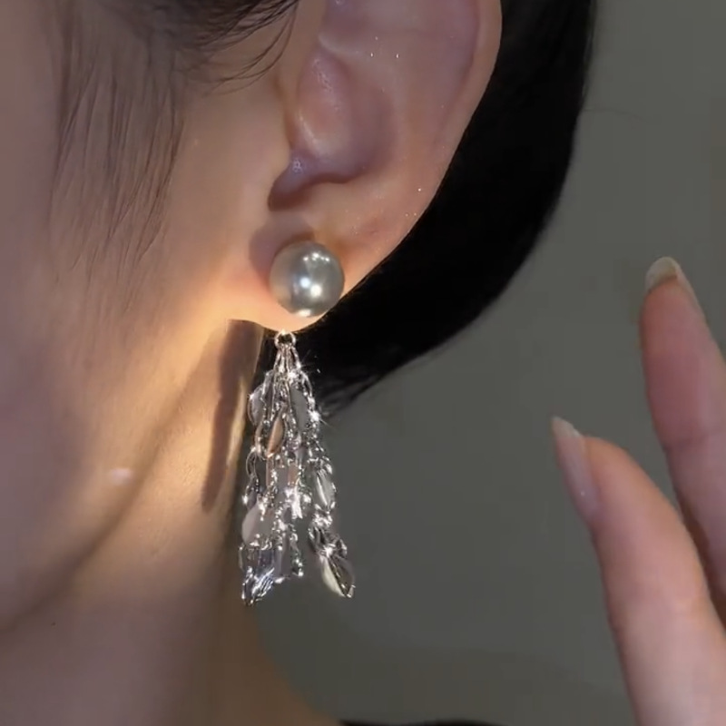 灰珍珠樹葉高級感流蘇耳環