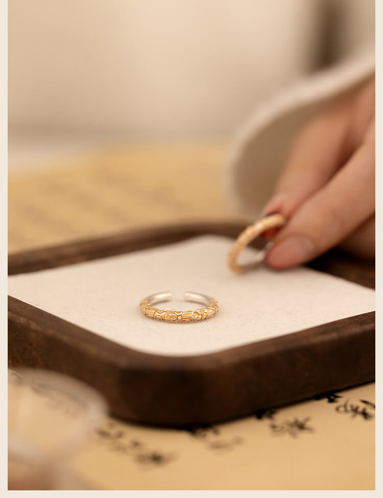「櫻簇」925銀精雕櫻花朵戒指環