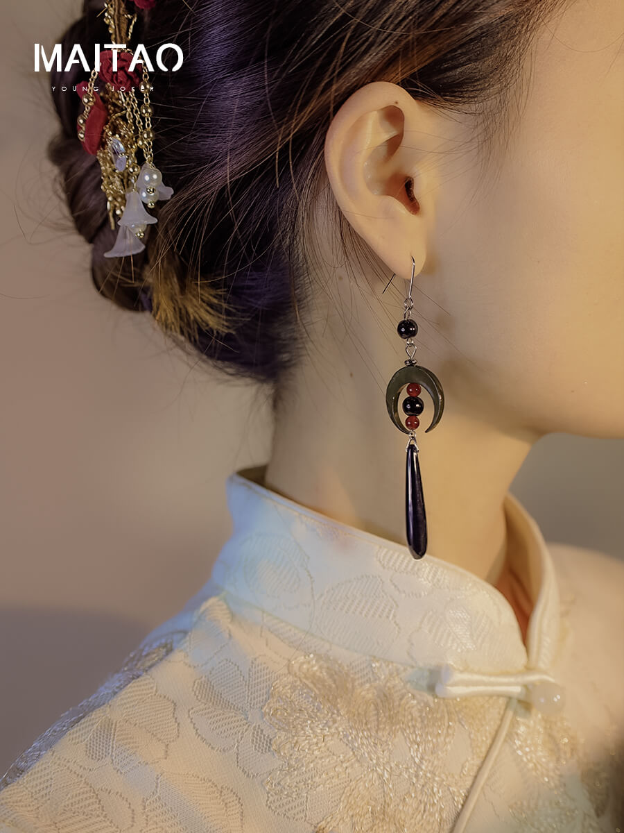 新中式小眾旗袍漢服月牙流蘇耳環
