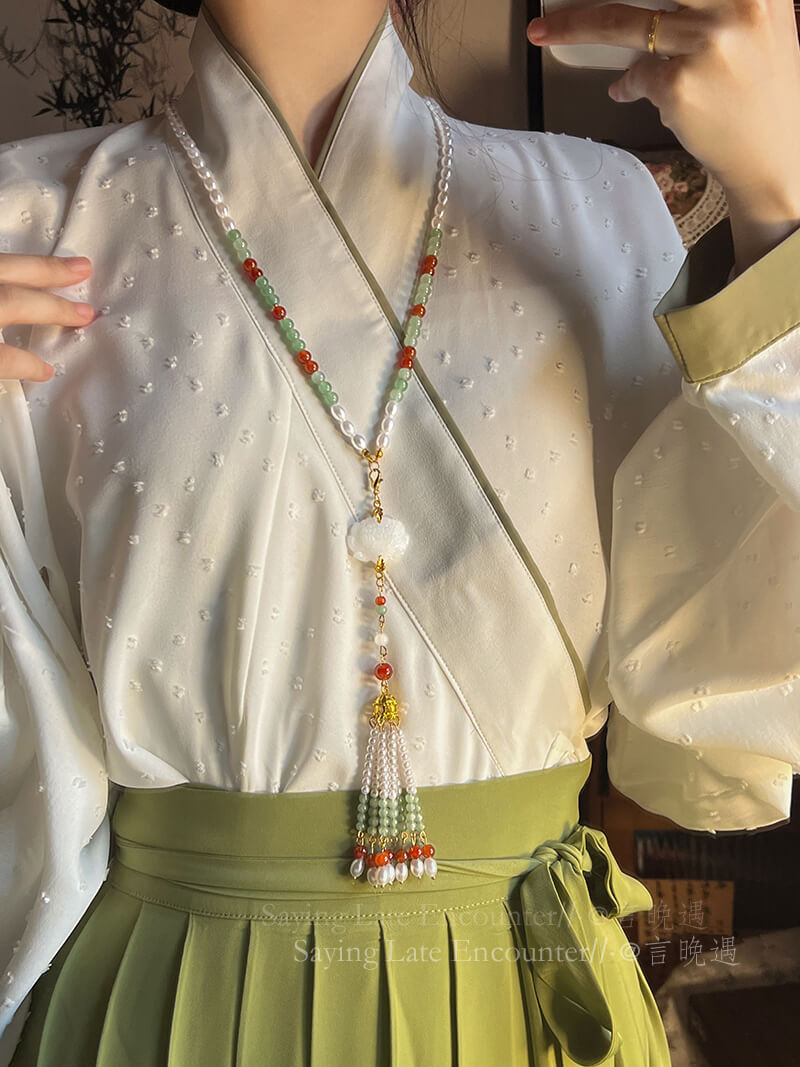 新中式古風背雲流蘇瓔珞馬面裙配飾