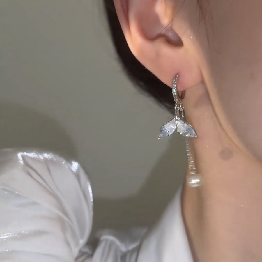 Ombre blue mermaid pearl tassel earrings