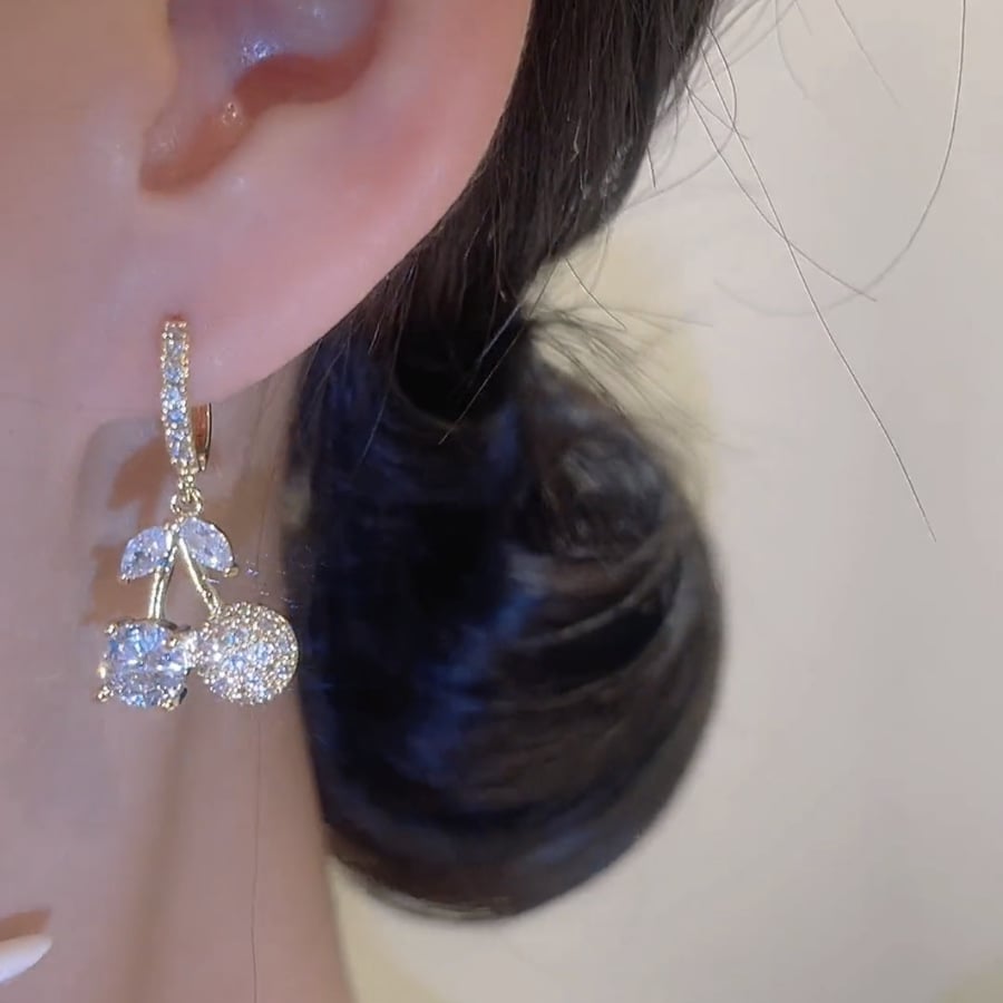 High-grade and elegant cherry-themed delicate luxury earrings