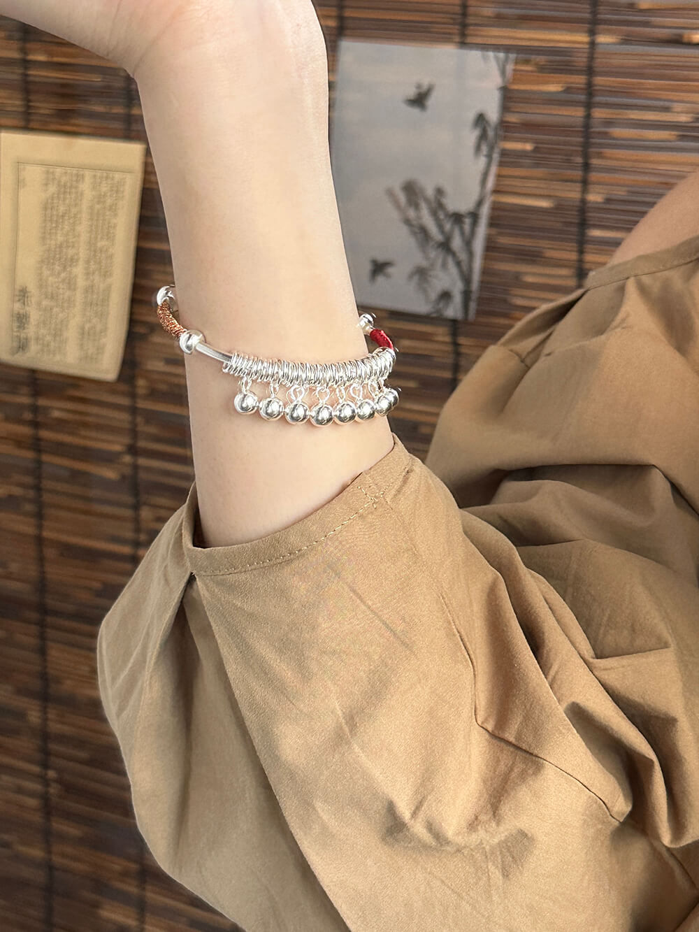[One Step, One Chime] 999 Silver Ethnic Style Pull-and-Push Retro Bracelet with Bell